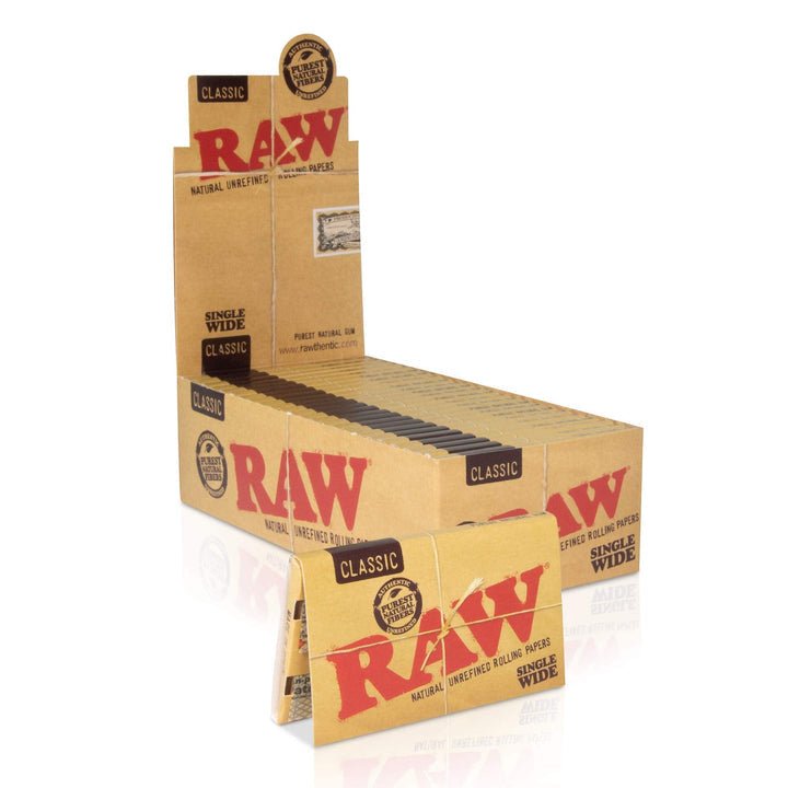 RAW CLASSIC ROLLING PAPAER SINGLE WIDE-25PACK | Squaredistribution